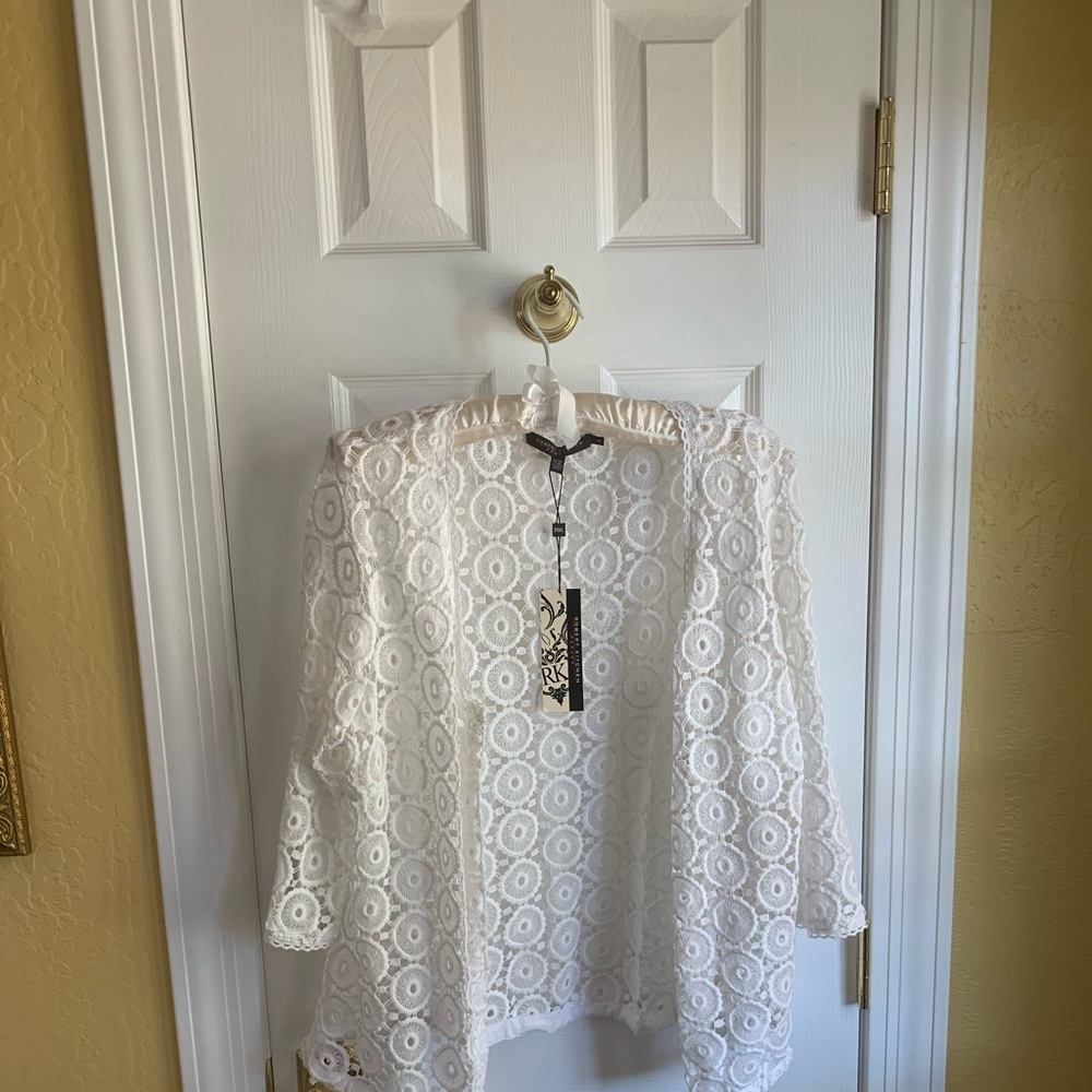 Elegant spring and summer cover